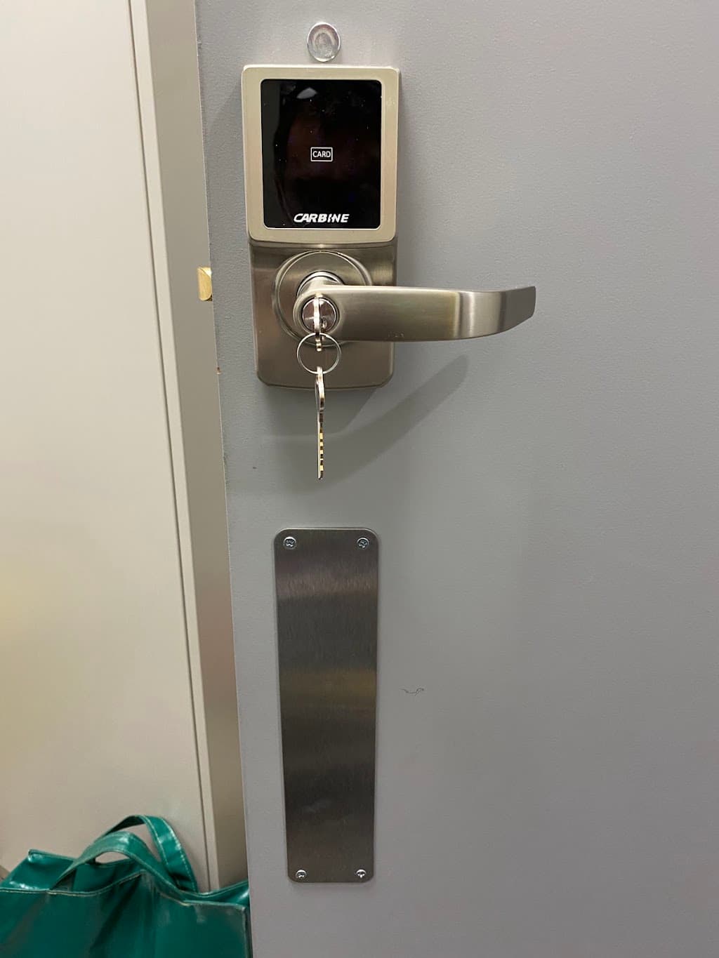Human Key Locksmiths