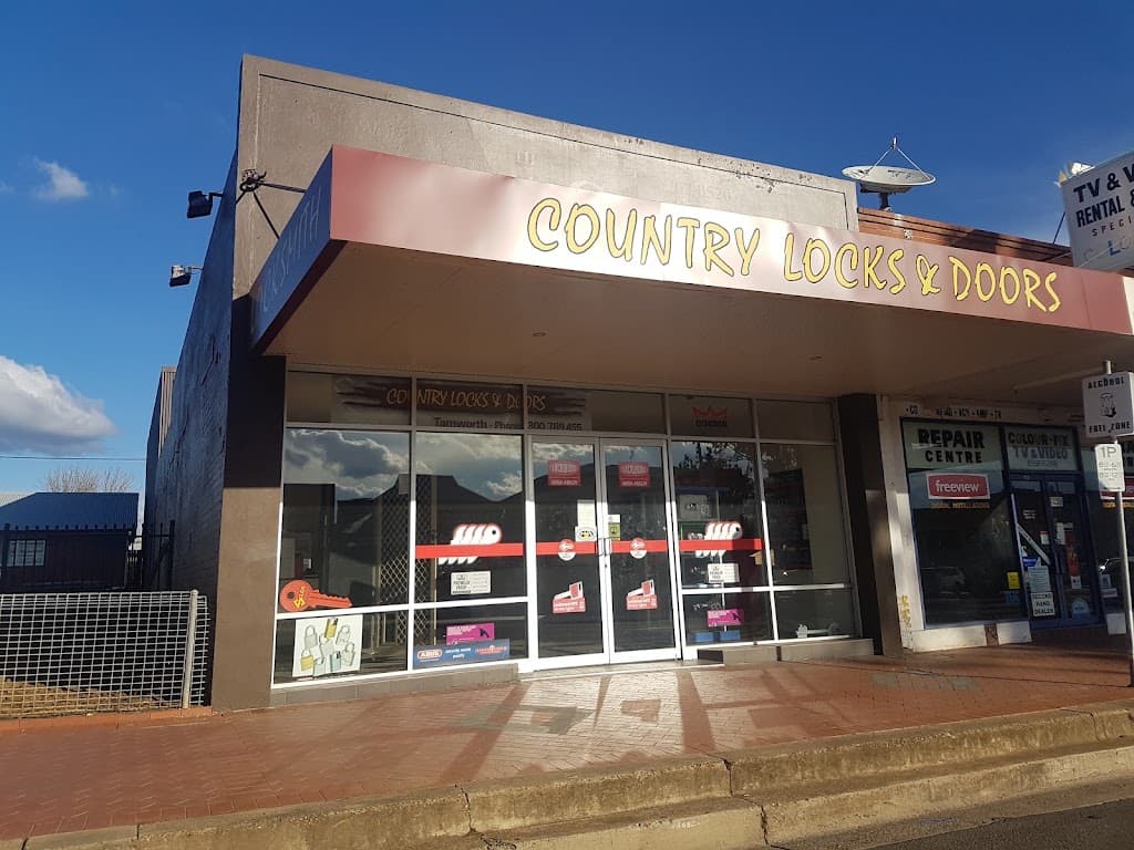 Country Locks & Doors