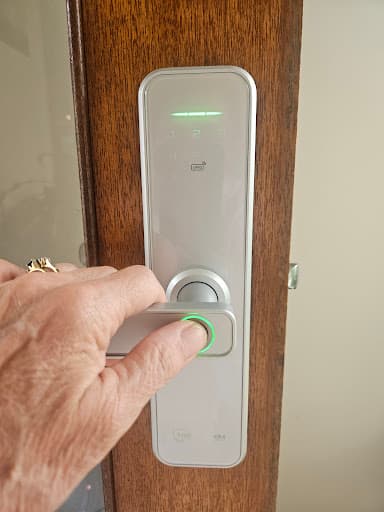 Mister Locksmith — Customer photo