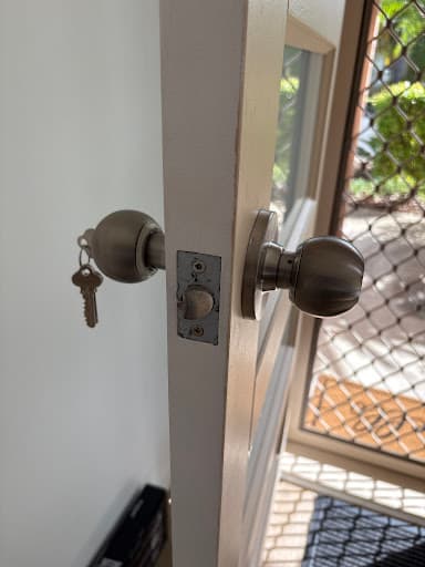 Express Locksmith Gold Coast - 24/7 Locksmith Services — Customer photo