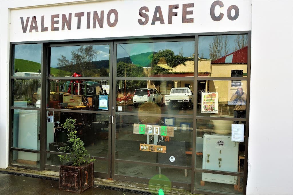 Valentino Safe Co