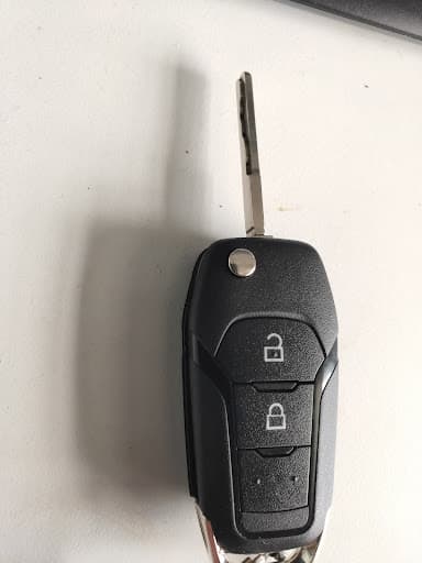 Speedie Shoe Repairs - Electronic Car Keys Gold Coast, Car Key Cutting Expert Gold Coast — Customer photo