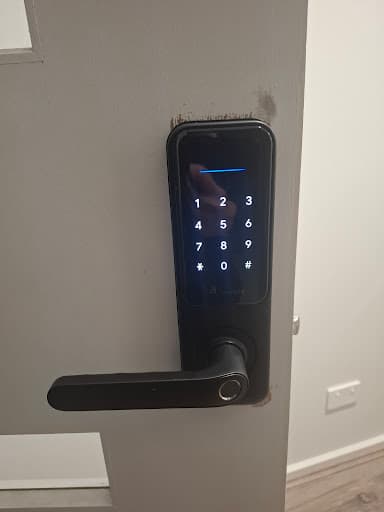 Infinity Locksmiths — Customer photo