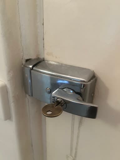 Superior Tech Locksmiths-Change Lock Service — Customer photo
