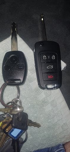 Speedie Shoe Repairs - Electronic Car Keys Gold Coast, Car Key Cutting Expert Gold Coast — Customer photo