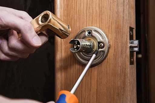 Emergency Lightspeed Locksmiths — Customer photo